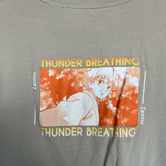 Uniqlo x Demon Slayer Collab Chuntaro Tee - Picture 3 of 10